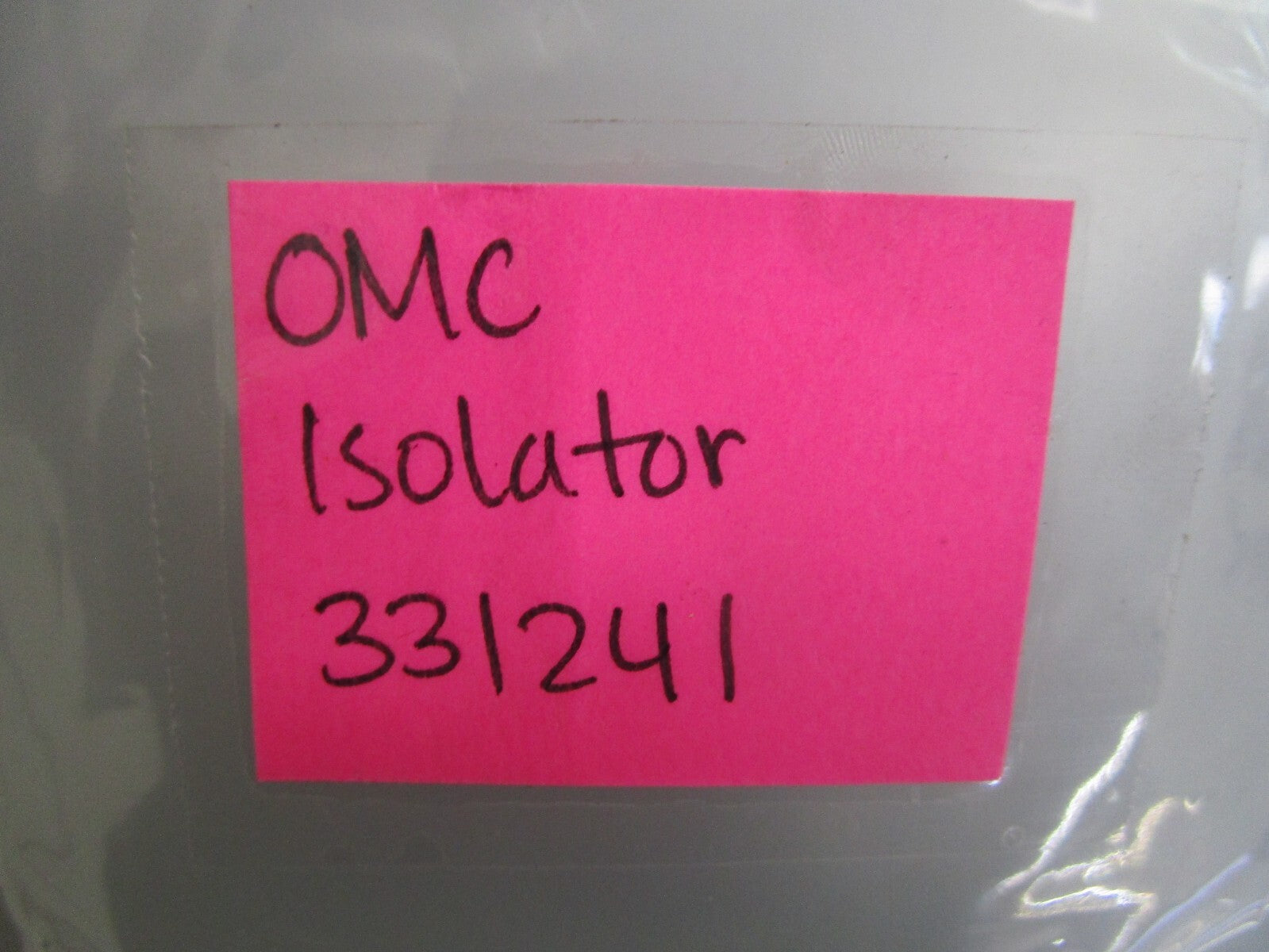 *NEW OEM* 0810 OMC Johnson Evinrude Isolator 331241 0331241