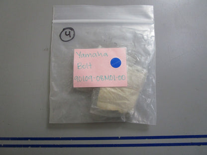 *NEW OEM* 0810 Yamaha Bolt 90109-08M01-00