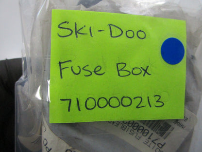 *NEW* 0810 Ski-Doo Fuse Box 710000213
