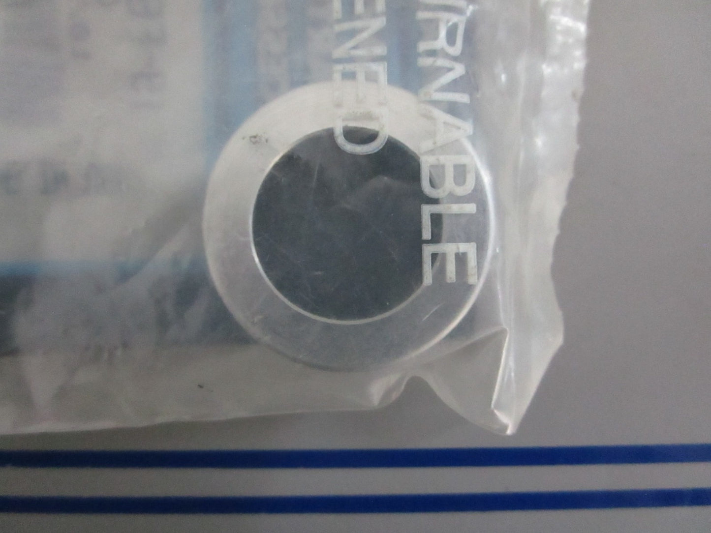 *NEW OEM* 0820 Mercury Quicksilver Cap 19-F695055
