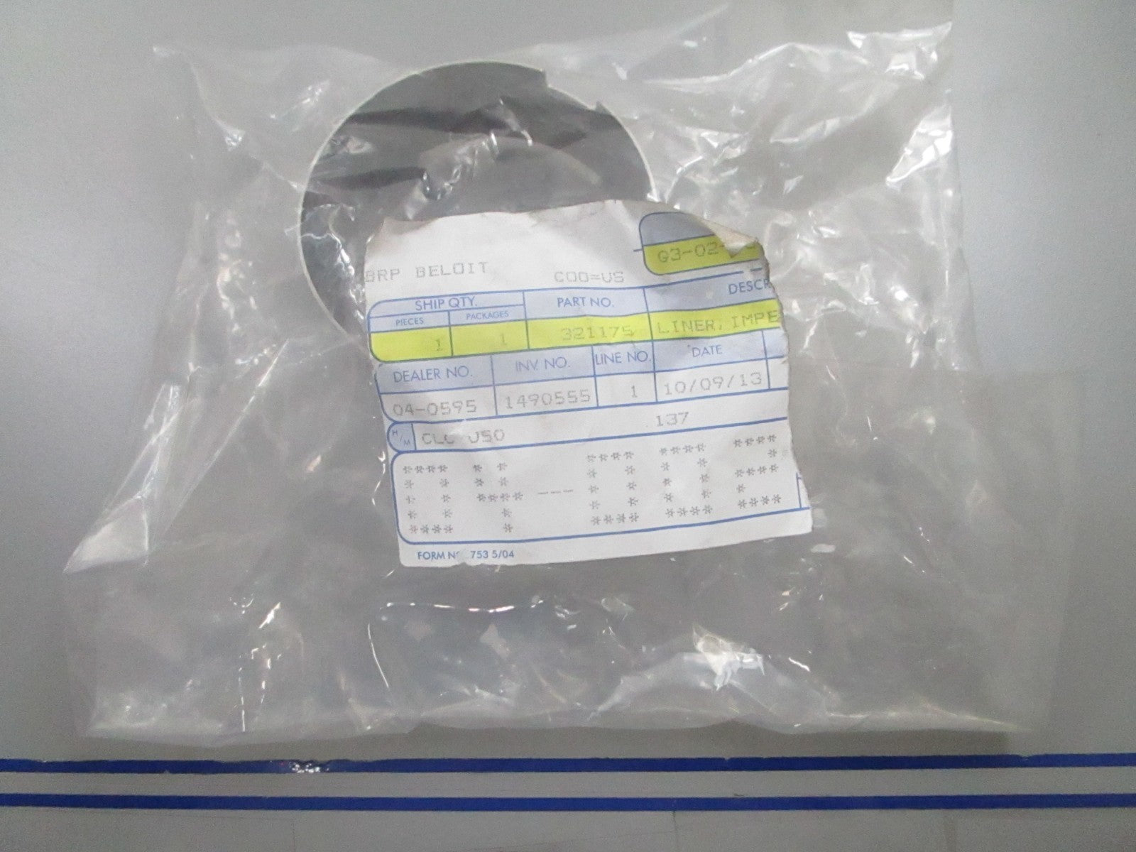 *NEW OEM* 0810 OMC Johnson Evinrude Liner 321175 0321175