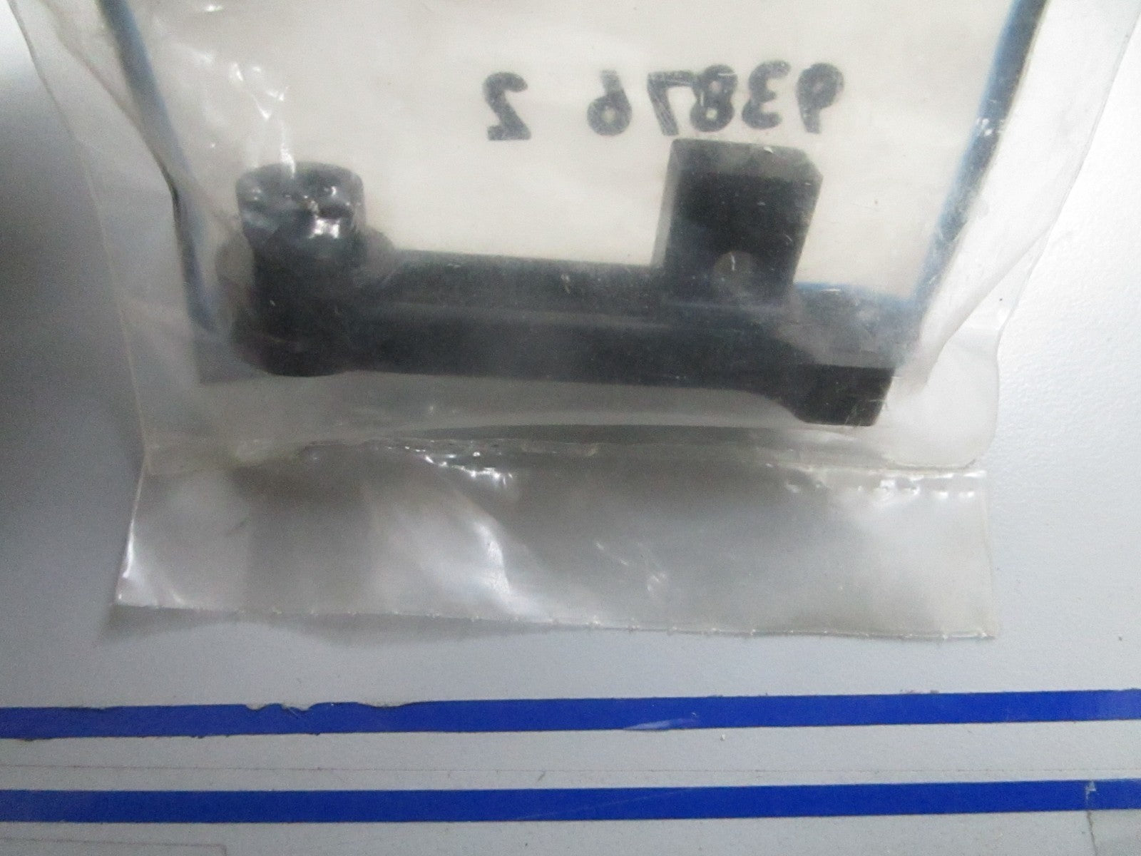 *NEW OEM* 0810 Mercury Quicksilver Lock Lever 93876 2