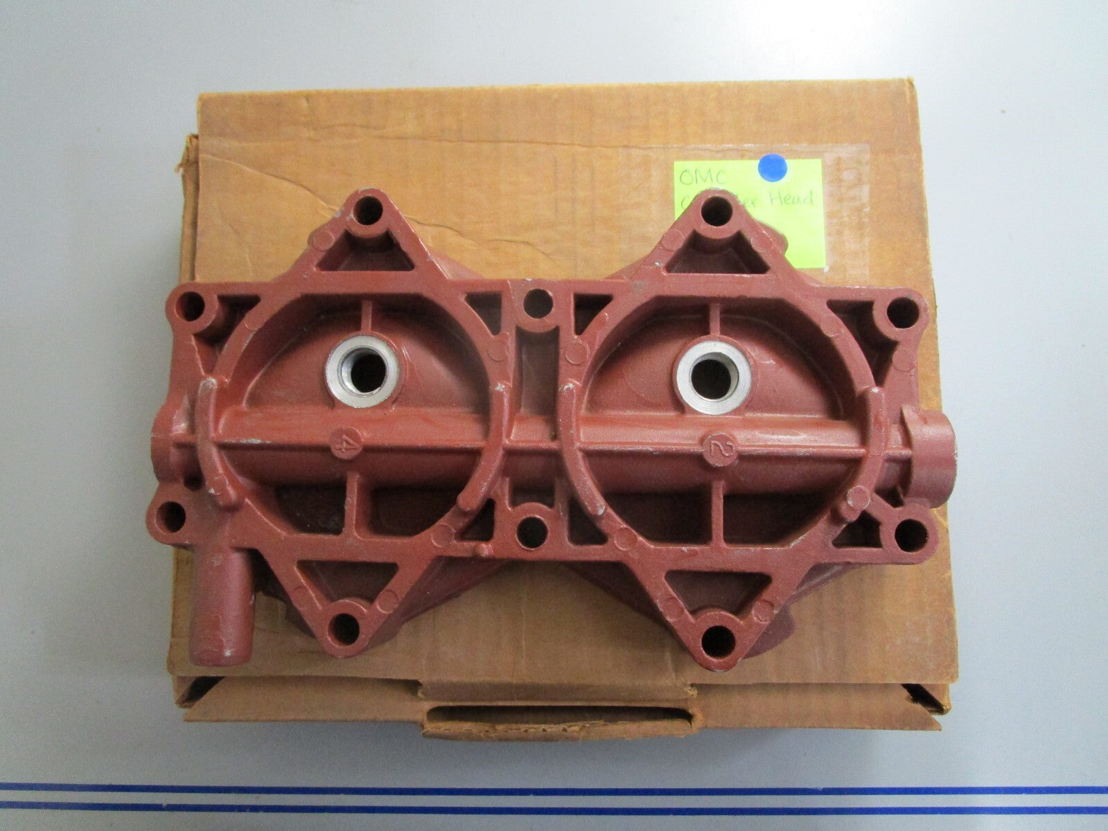 *NEW OEM* 0820 OMC Johnson Evinrude Cylinder Head Ay 377087 0377087