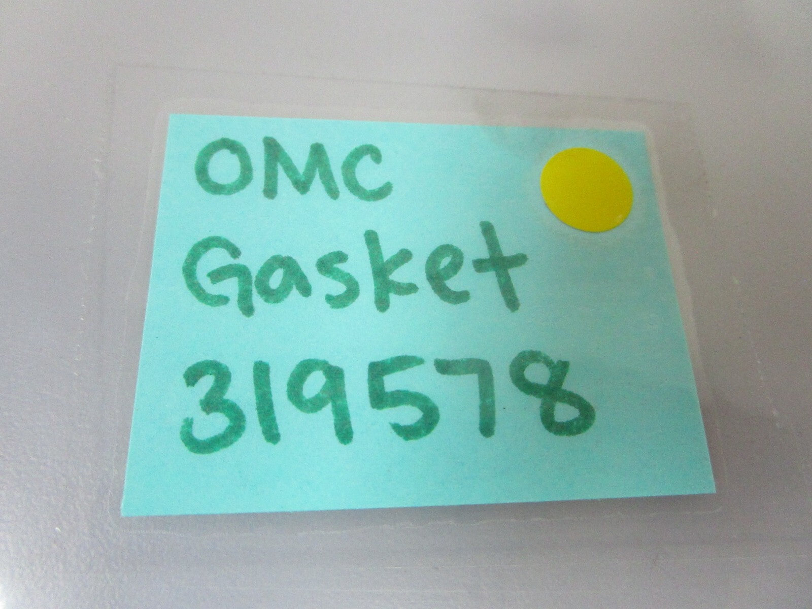 *NEW OEM* 0810 OMC Johnson Evinrude Gasket 319578 0319578
