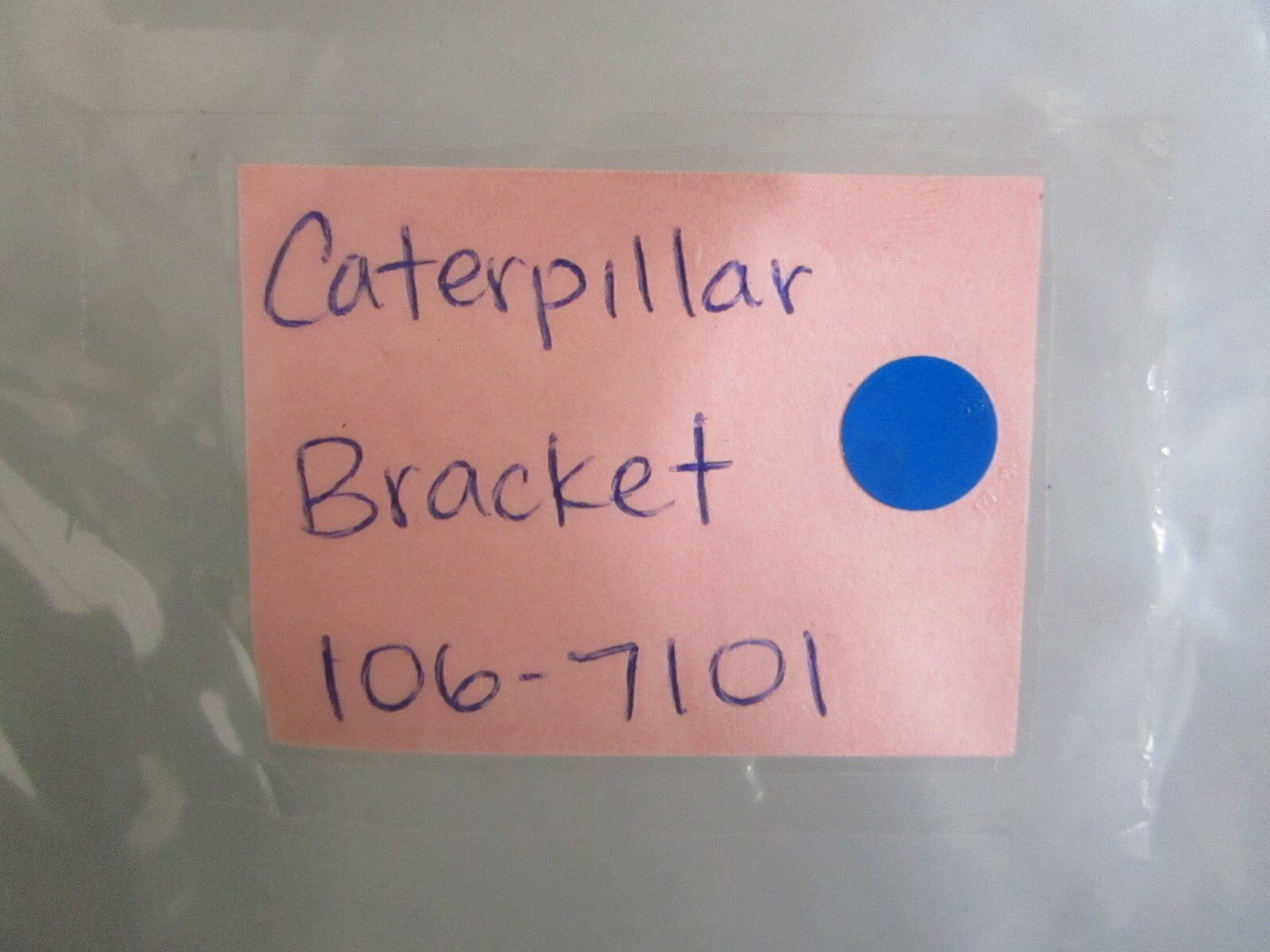 *NEW OEM* 0820 CAT Bracket 106-7101