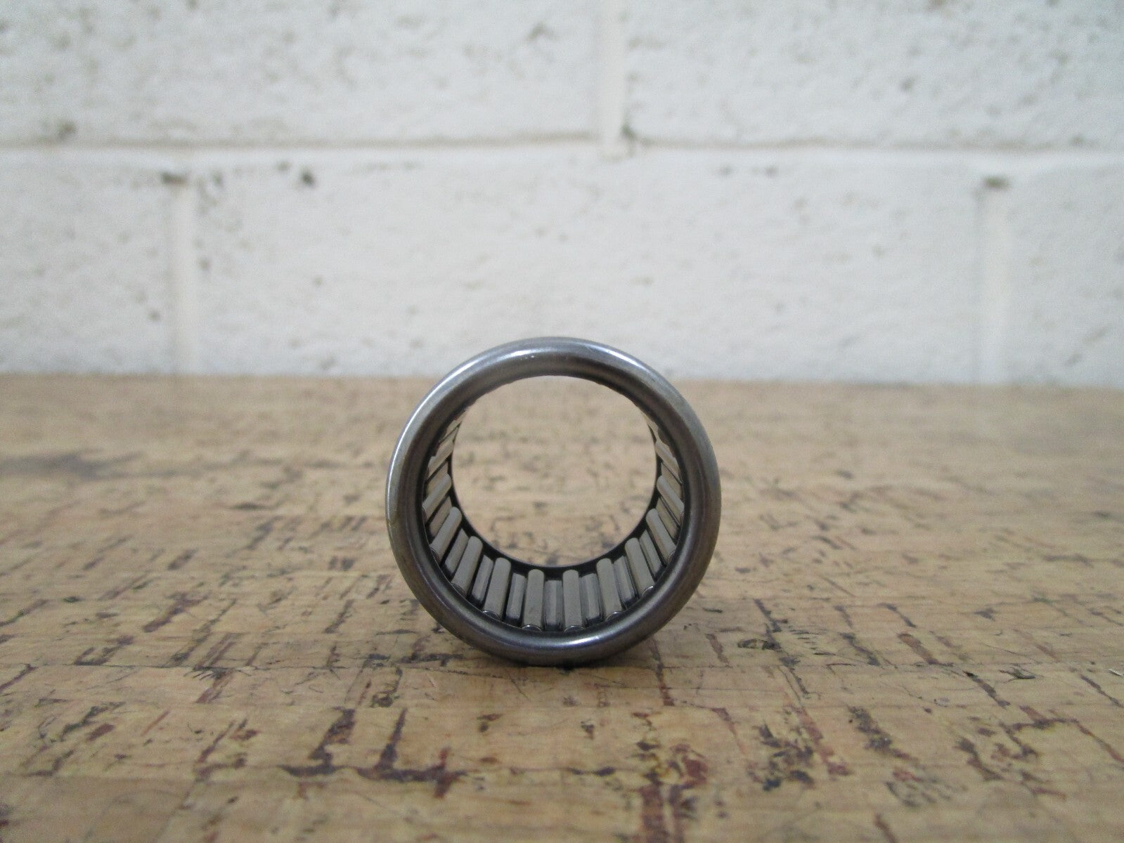 *NEW OEM* 0750 OMC Johnson Evinrude BEARING ASSEMBLY 377868 0377868