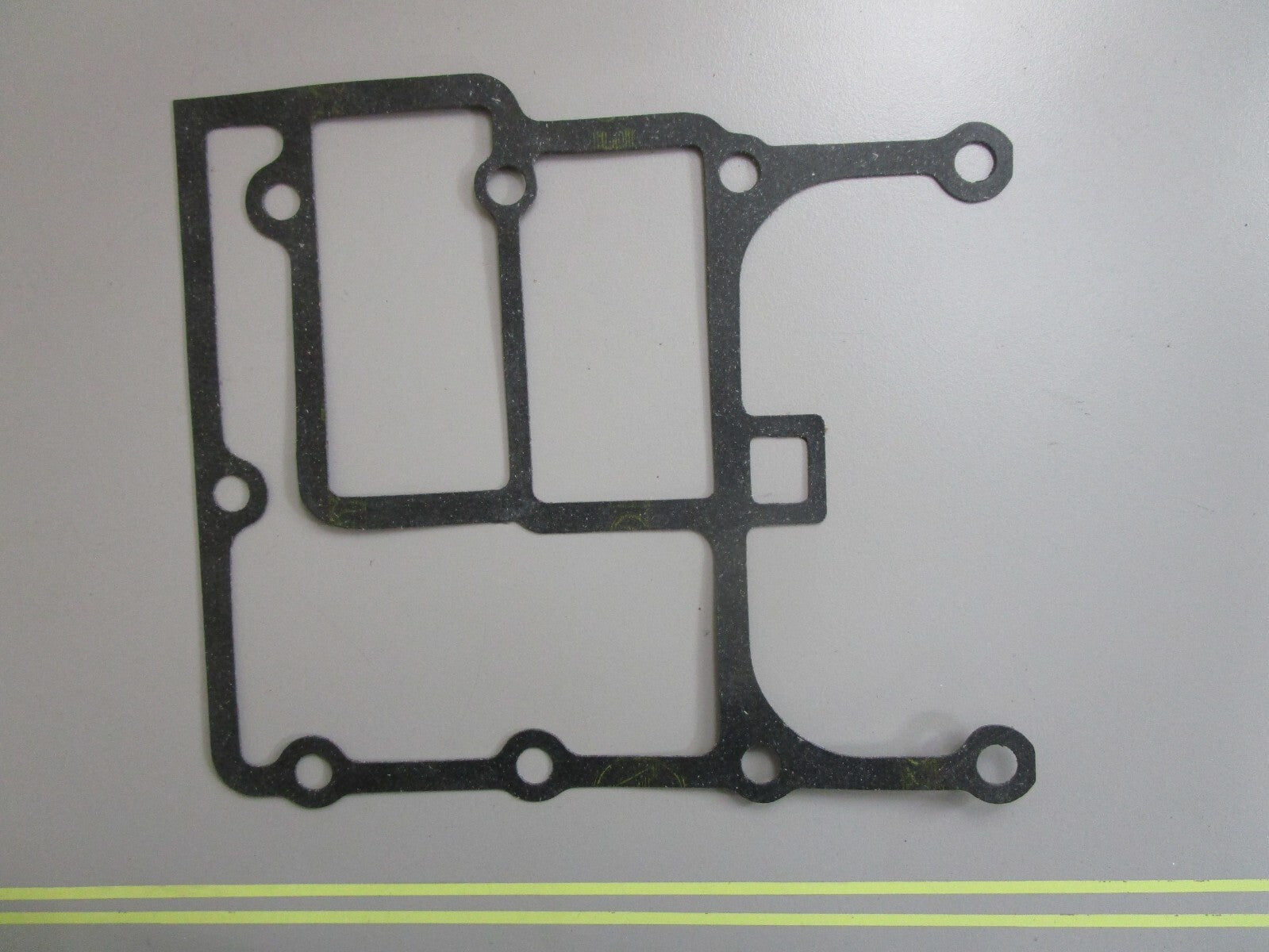 *NEW OEM* 0820 Mercury Force Gasket 27-F474279