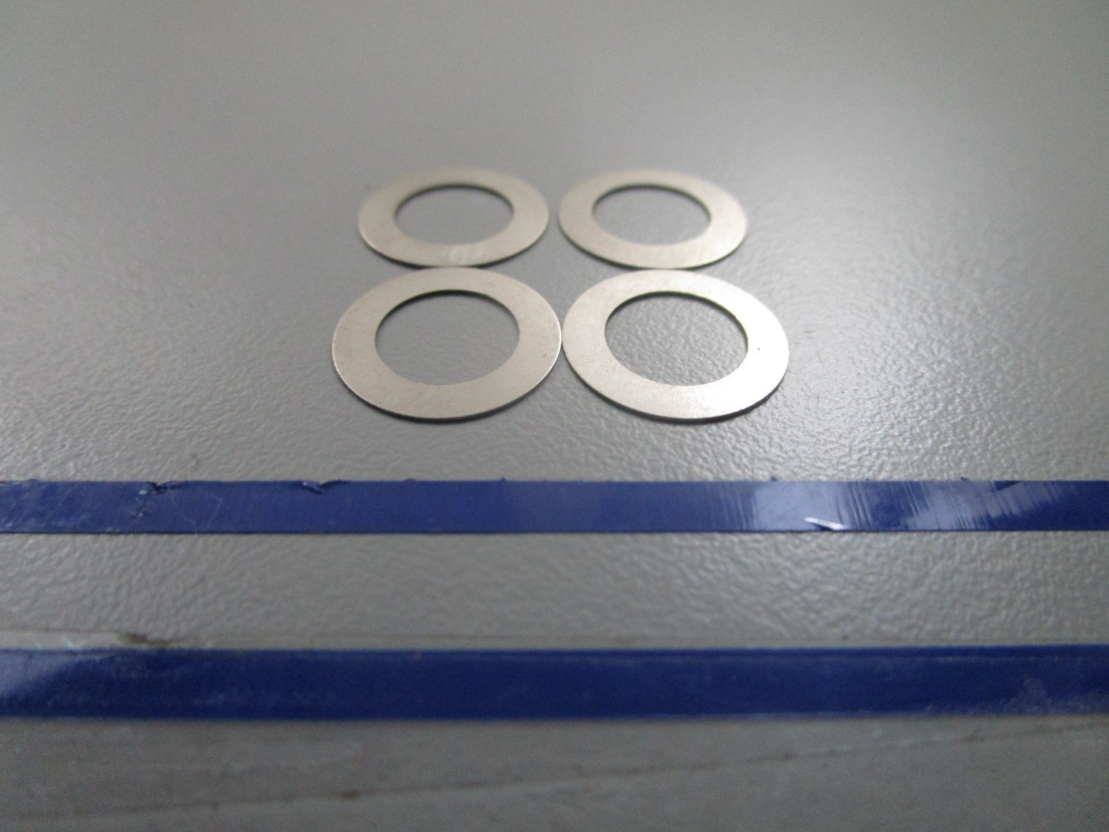 *NEW OEM* (LOT OF 4) 0810 Volvo Penta Spacer Washer 814422