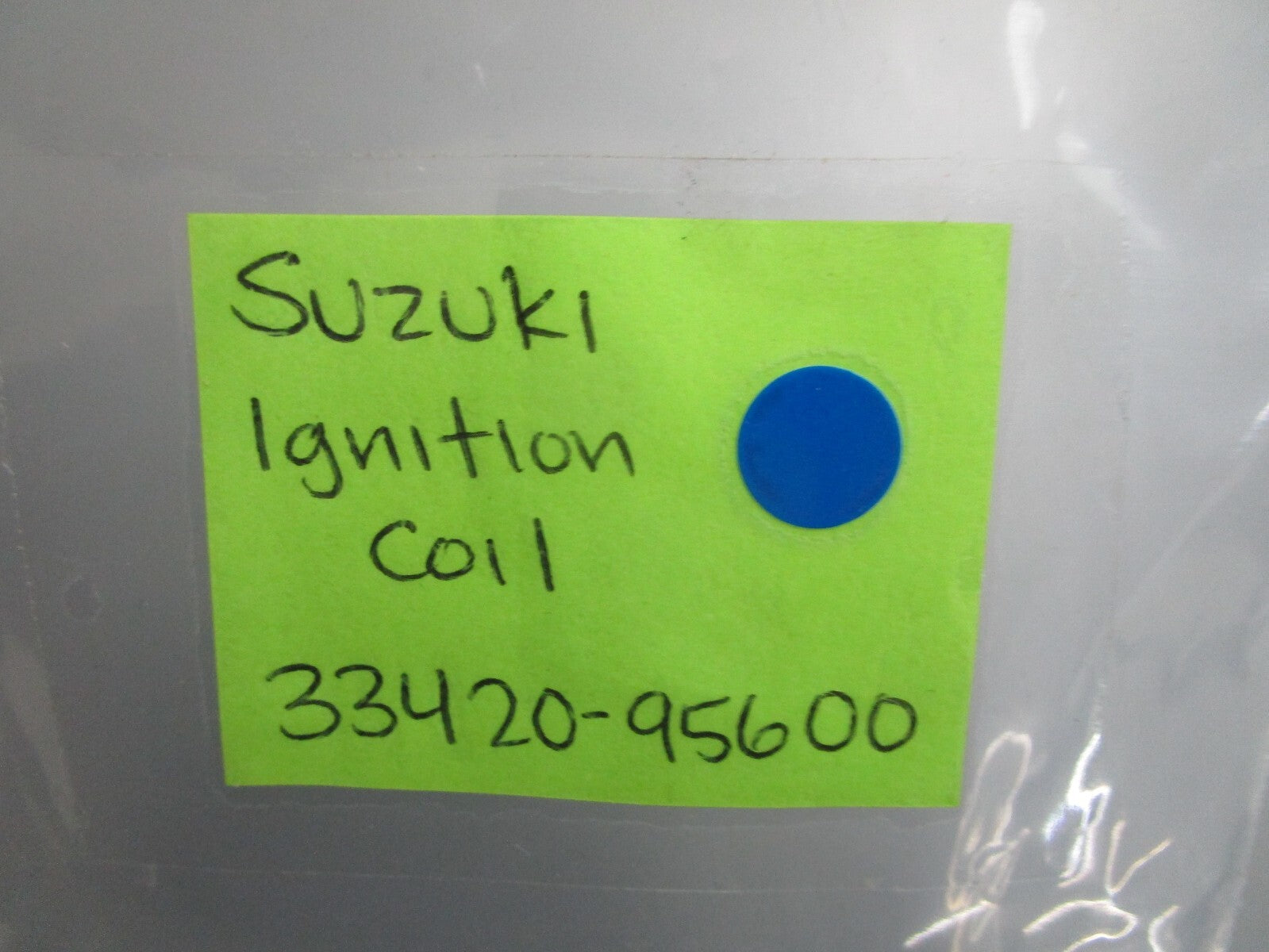 *NEW OEM* 0820 Suzuki Ignition Coil 33420-95600