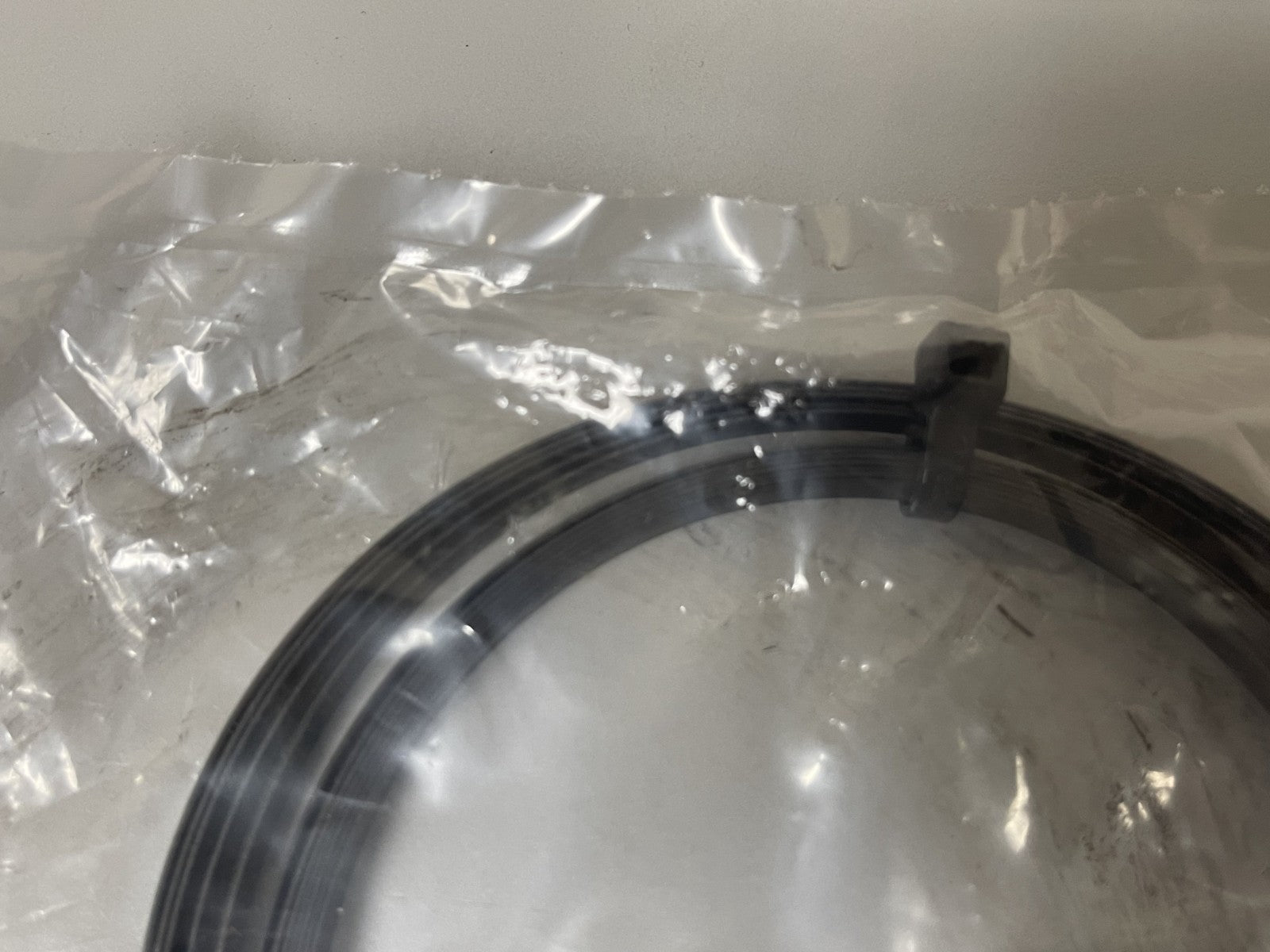NEW OEM 326877 Johnson Evinrude Rewind Spring 0670