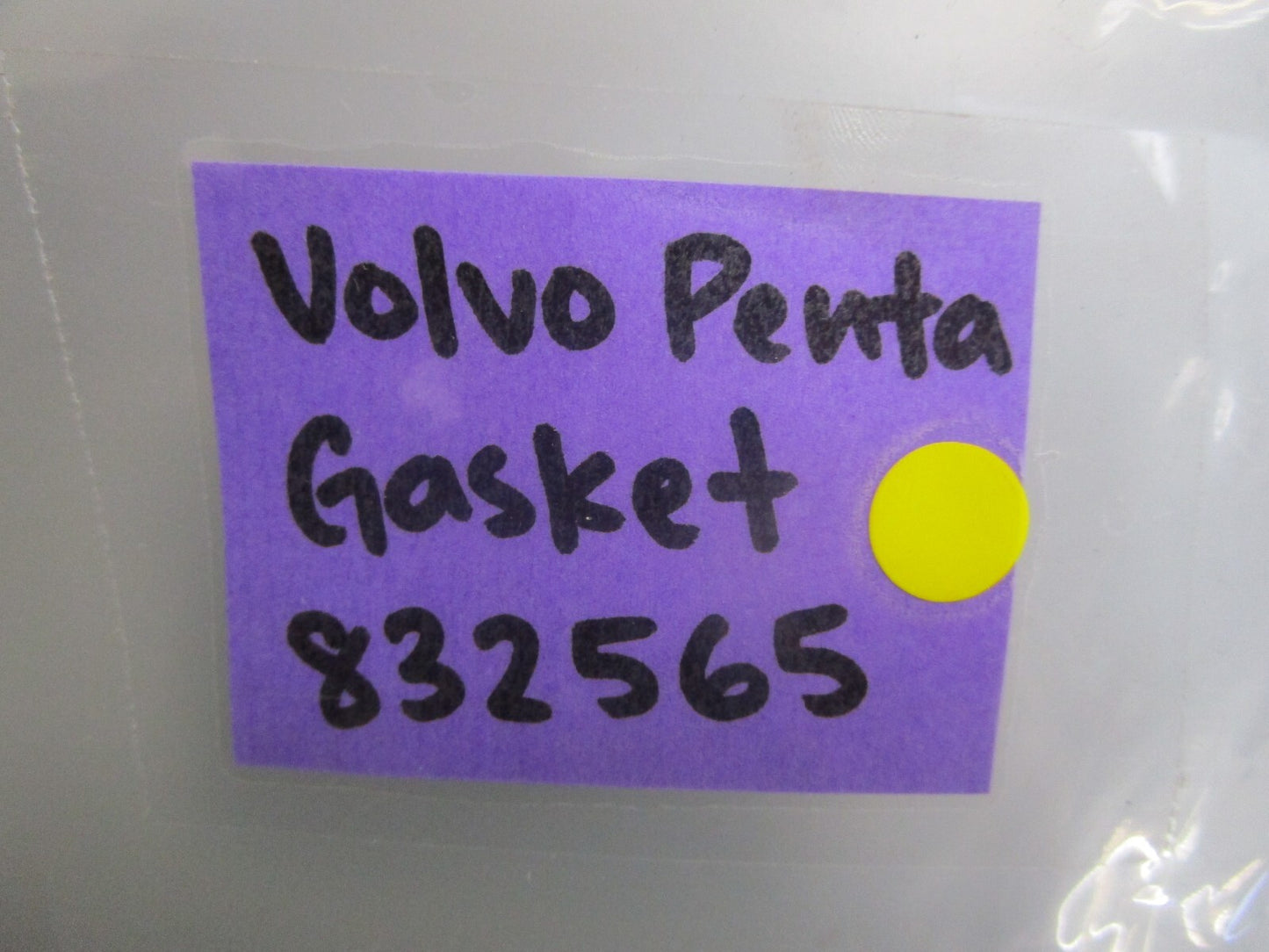 *NEW OEM* (LOT OF 2) 0810 Volvo Penta Gasket 832565
