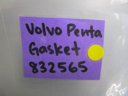 *NEW OEM* (LOT OF 2) 0810 Volvo Penta Gasket 832565