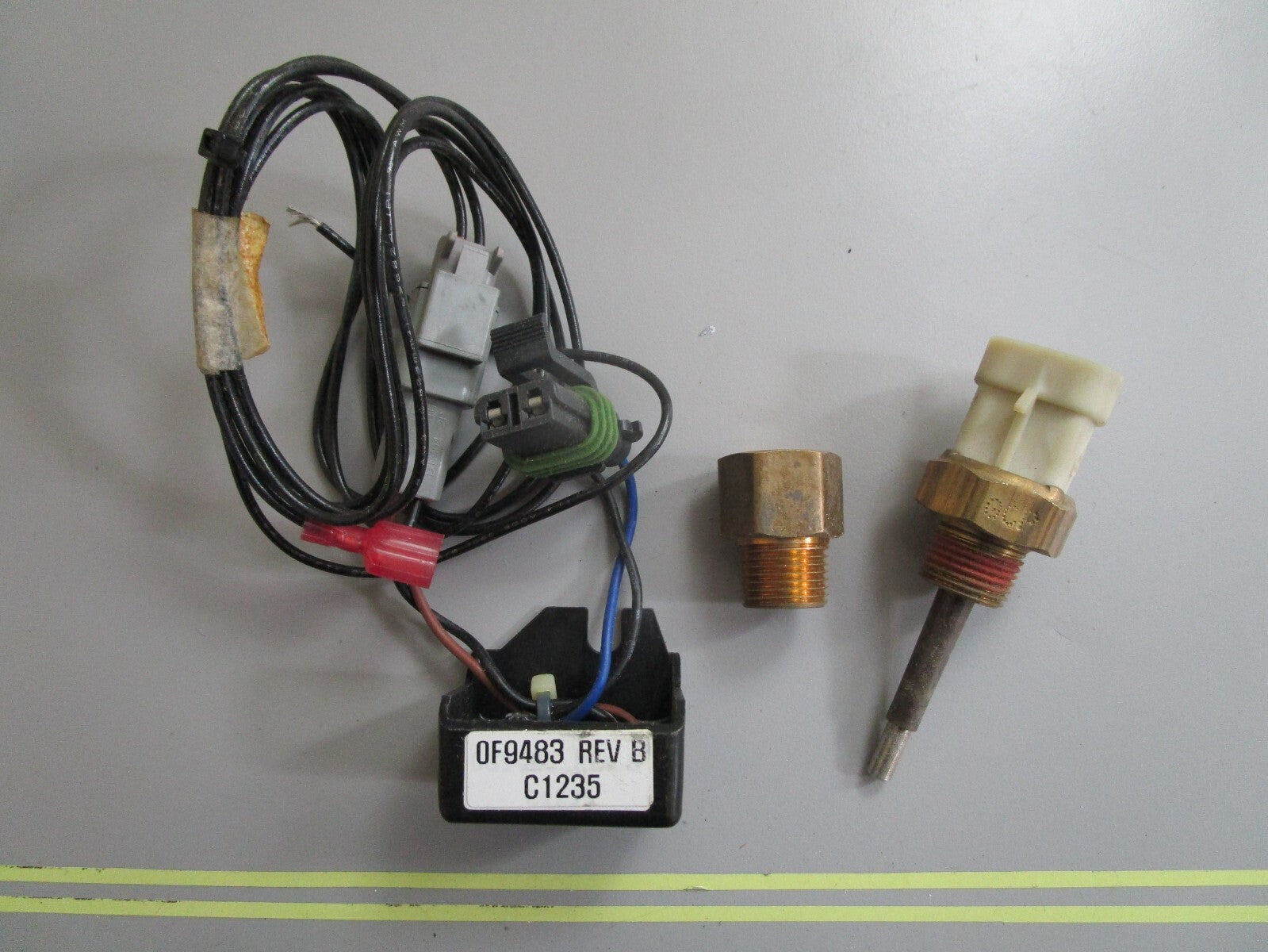 *NEW OEM* 0820 Generac Cool Level Sensor Kit 0G0725A