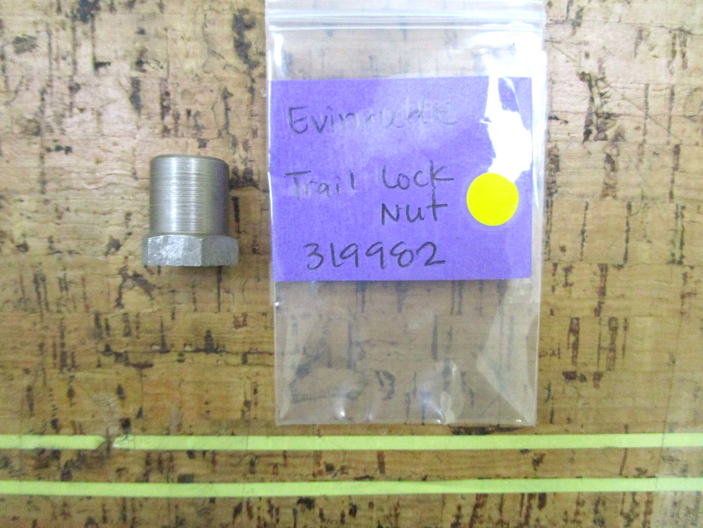 *NEW OEM* 0750 OMC Johnson Evinrude TRAIL LOCK NUT 319982 0319982