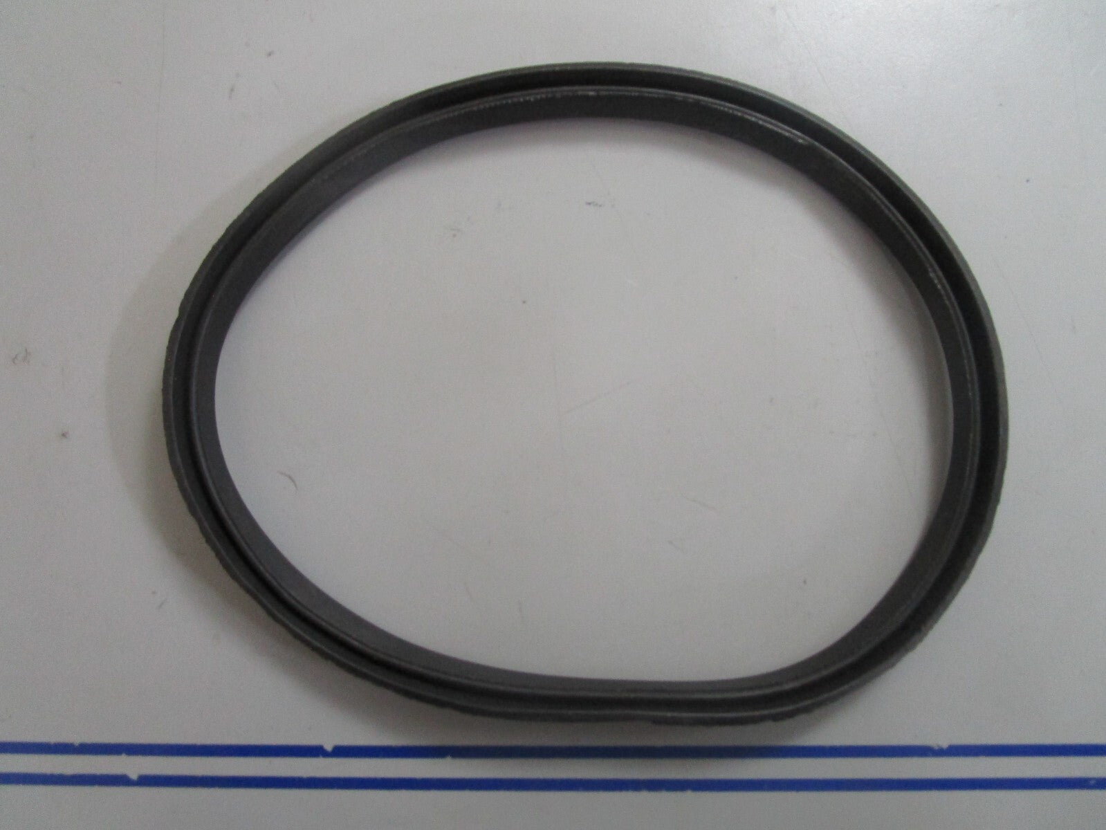 *NEW OEM* 0810 Volvo Penta Gasket 824832