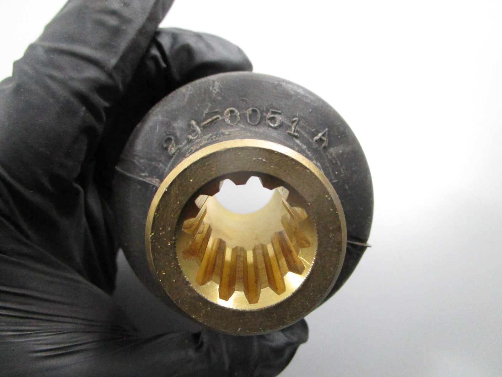 NEW OEM 58120-94520 Suzuki Propeller Bushing 0810