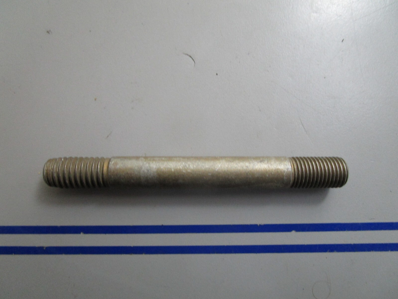 *NEW OEM* 0810 Mercury Quicksilver Stud 16-57921