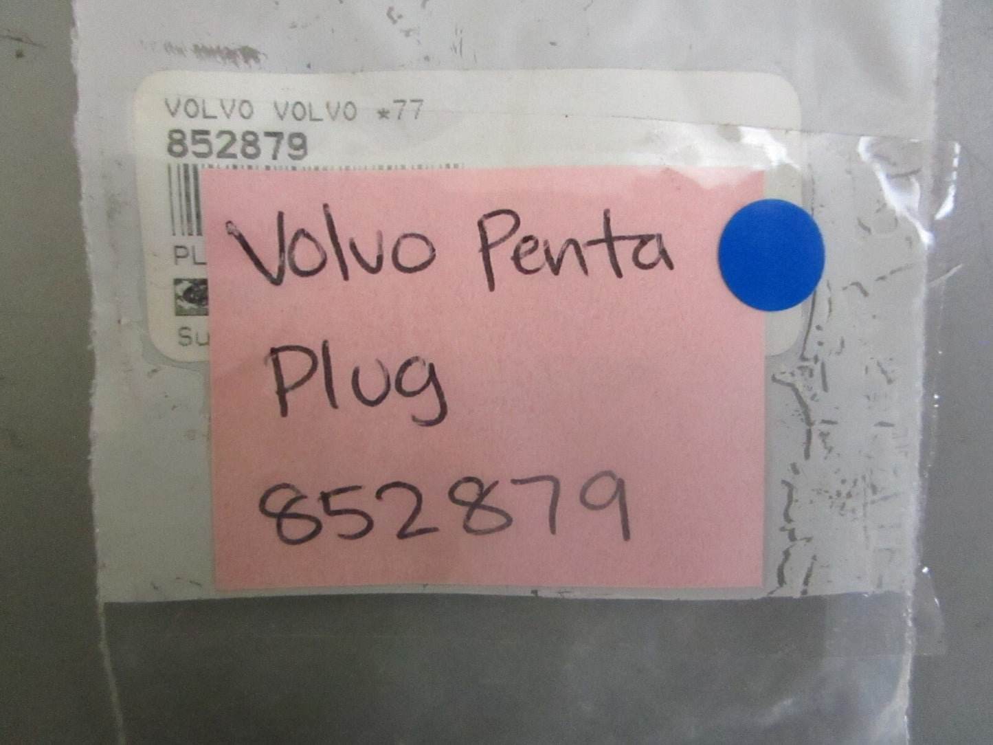 *NEW OEM* 0820 Volvo Penta Plug 852879
