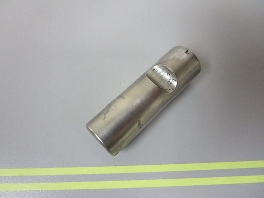 *NEW OEM* 0810 Volvo Penta Bearing Pin 832821