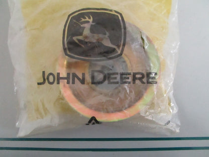 NEW OEM AN152951 John Deere Idler 0820