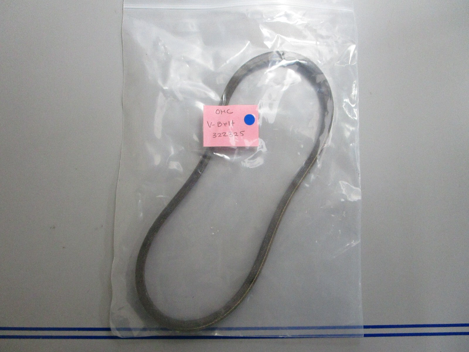 *NEW OEM* 0810 OMC Johnson Evinrude V-Belt 322325 0322325