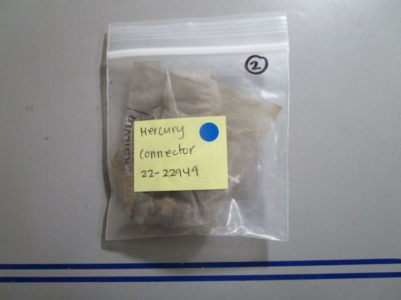 *NEW OEM* 0770 Mercury Quicksilver Connector 22-22949