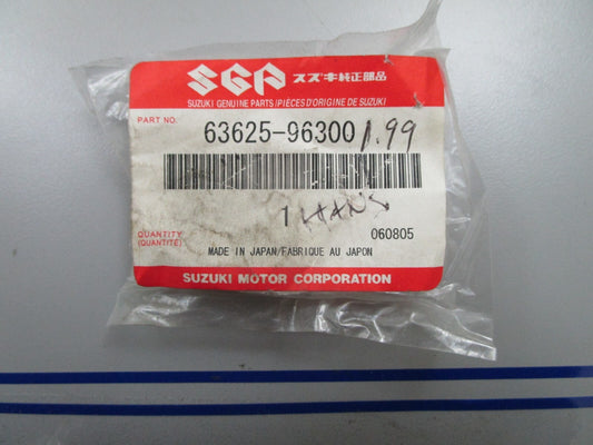 *NEW OEM* 0810 Suzuki Grommet 63625-96300