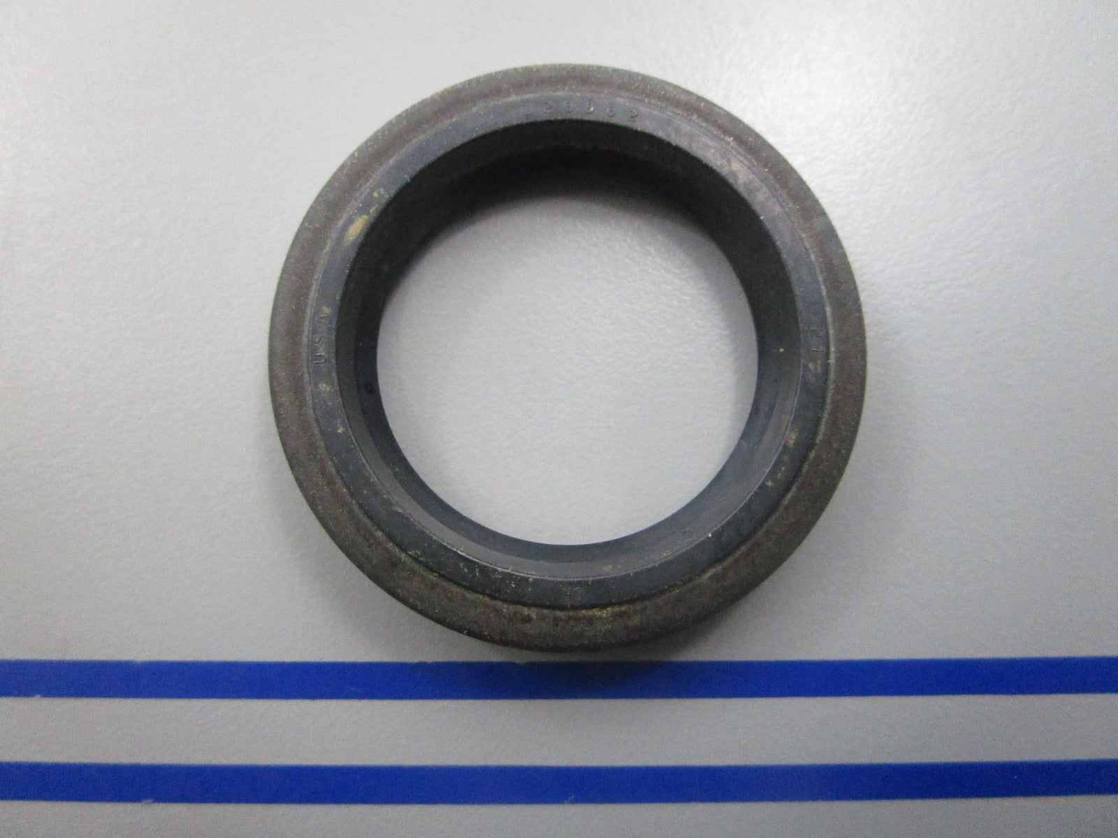 NEW OEM 320862 0320862 OMC Johnson Evinrude Seal 0810