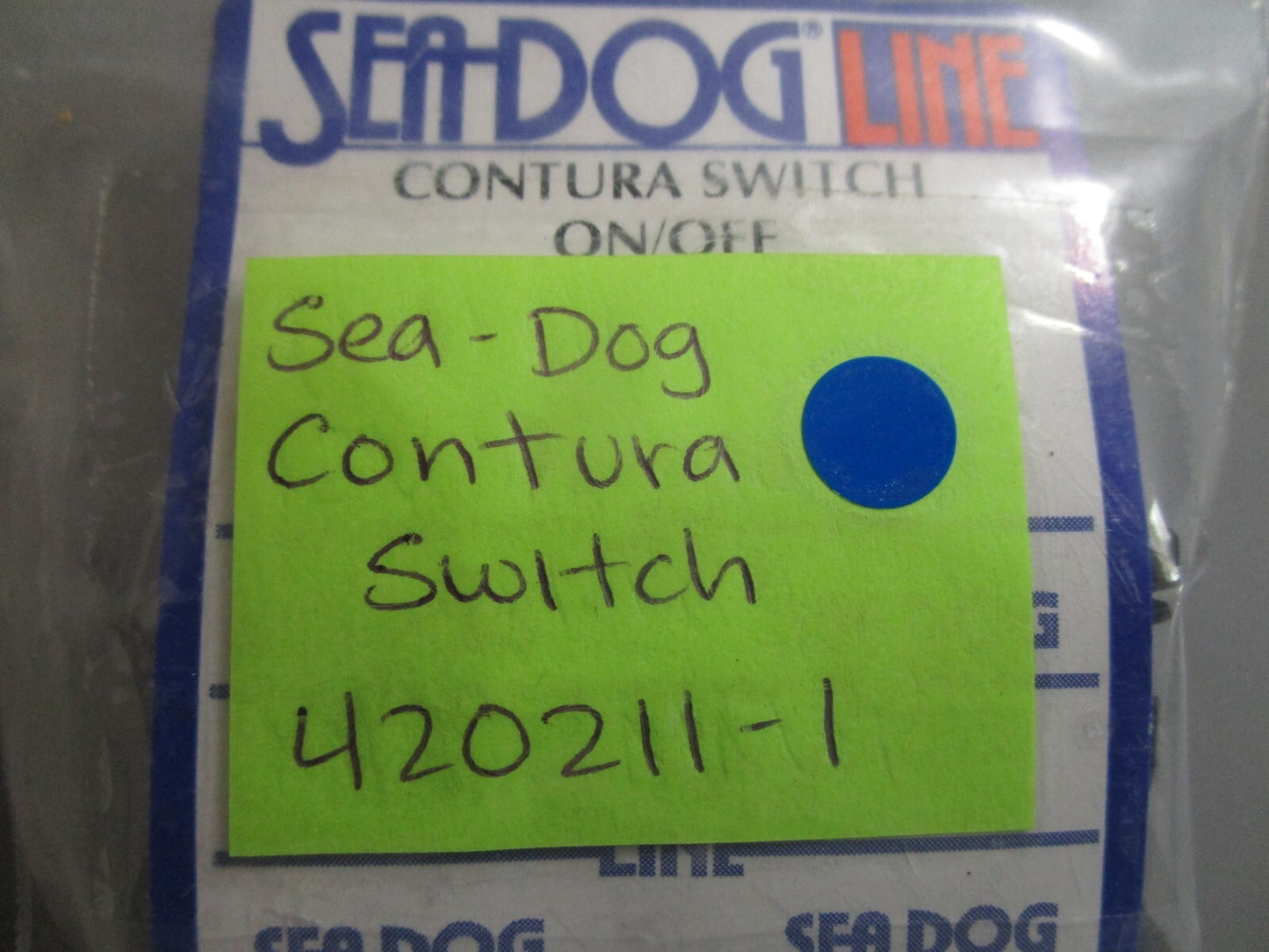 *NEW* 0810 Sea-Dog Contura Switch 420211-1