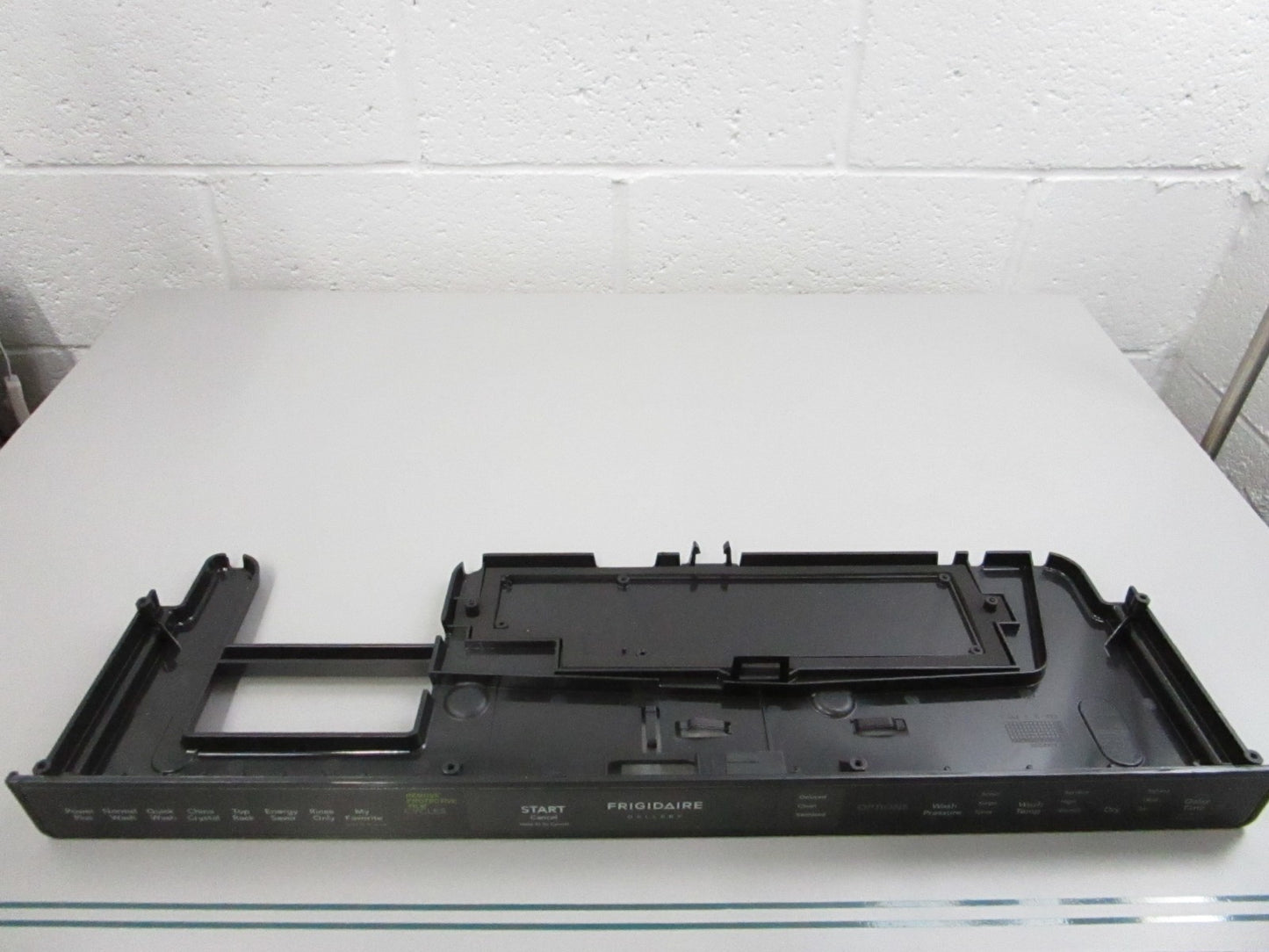 NEW OEM 5304520552 Electrolux Frigidaire Dishwasher Console Panel 0810
