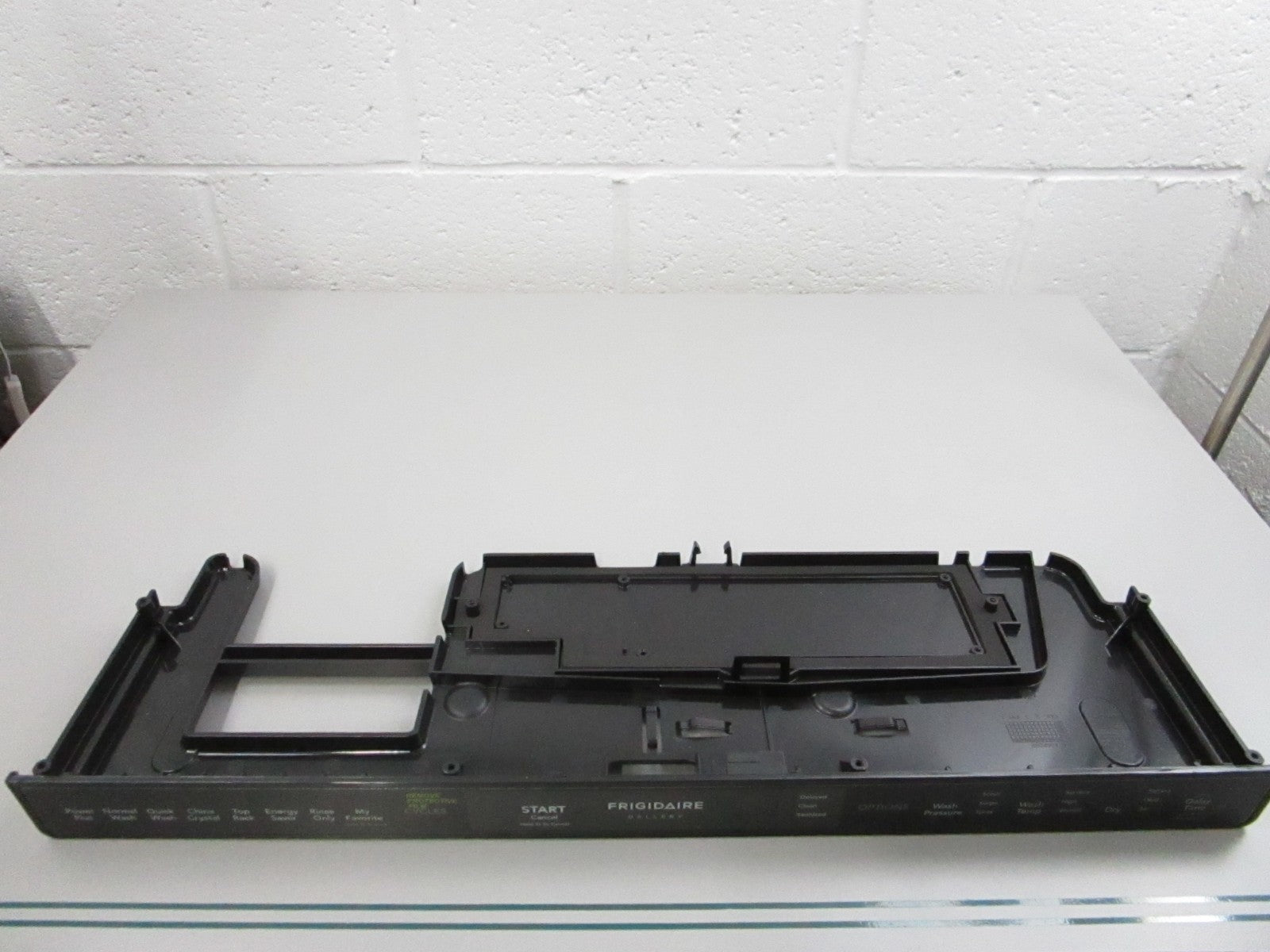 NEW OEM 5304520552 Electrolux Frigidaire Dishwasher Console Panel 0810