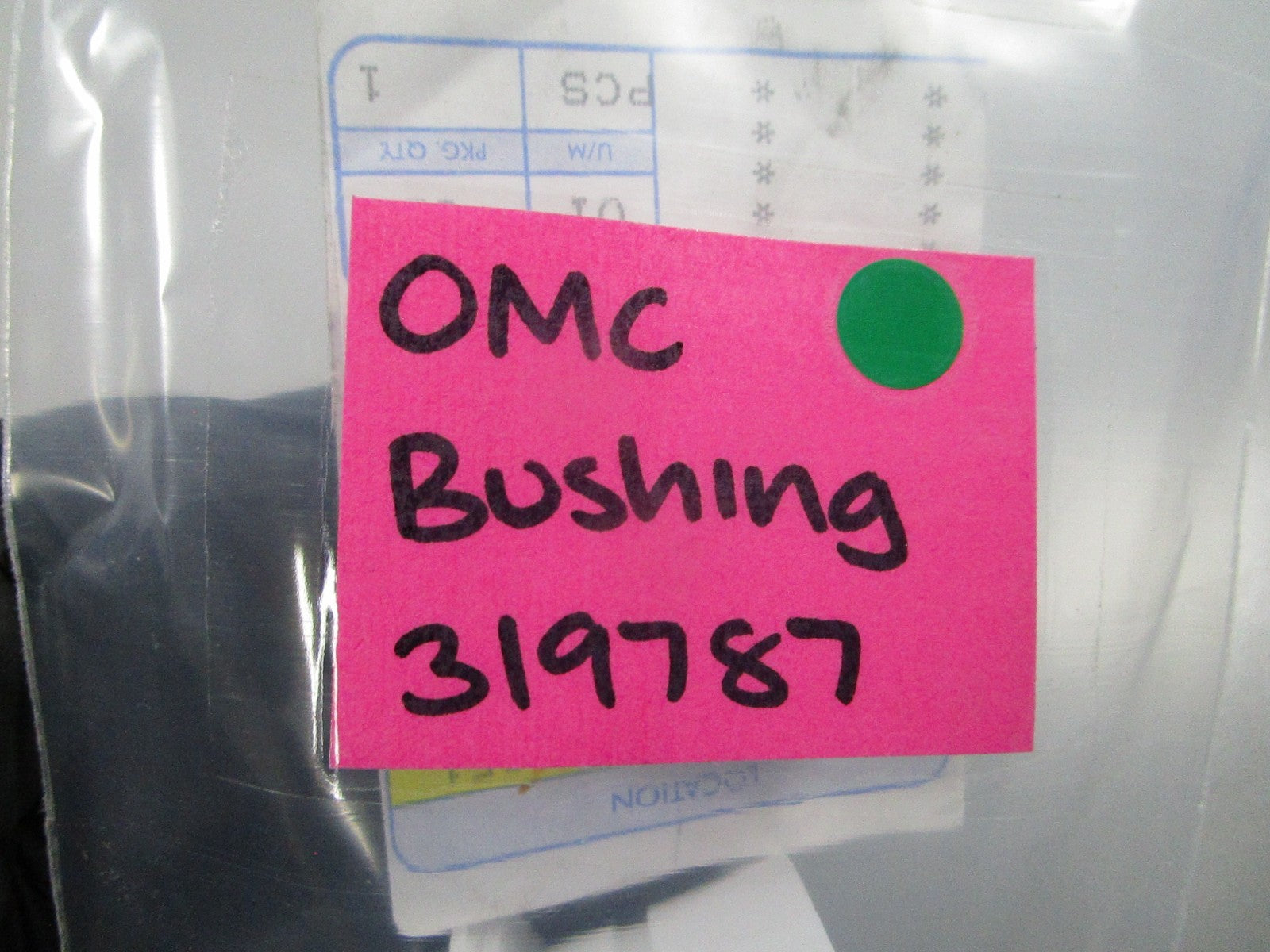 NEW OEM 319787 0319787 OMC Johnson Evinrude Bushing 0810