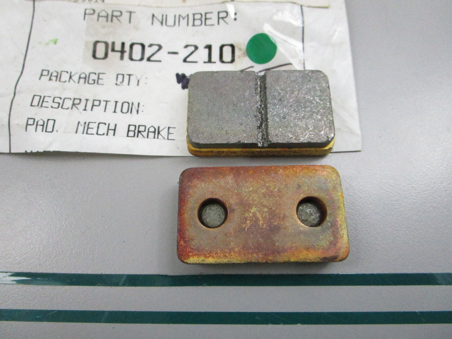 Arctic Cat NEW OEM Mechanical Brake Pad Set 0402-210 250 300 400 500 NOS 0810