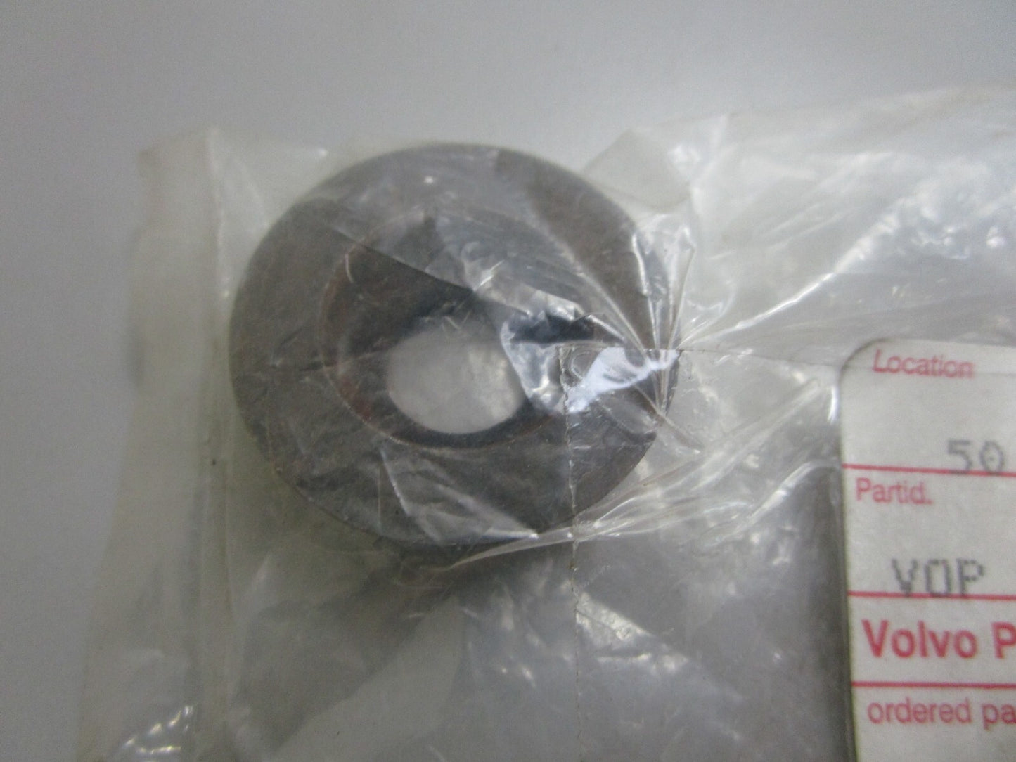 *NEW OEM* 0810 Volvo Penta Washer 853026