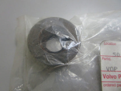 *NEW OEM* 0810 Volvo Penta Washer 853026