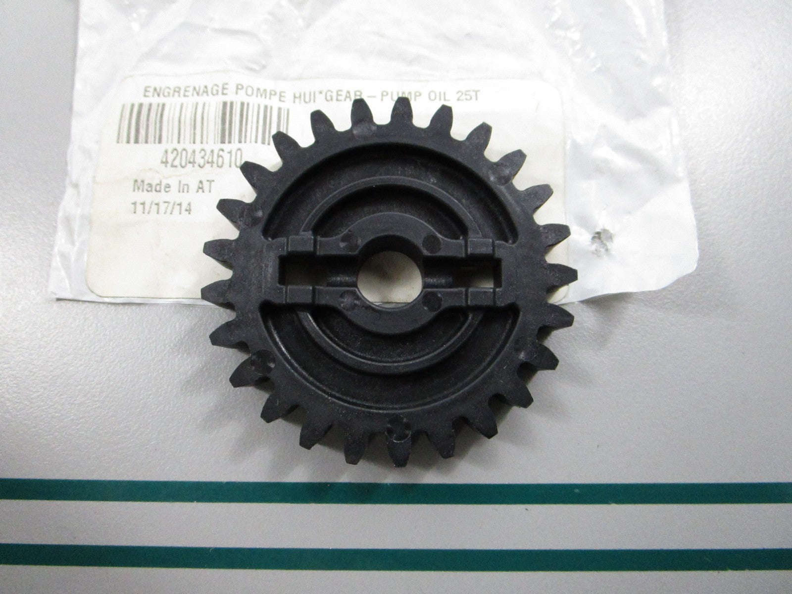 NEW OEM 420434610 Can-Am 25T Gear 0810
