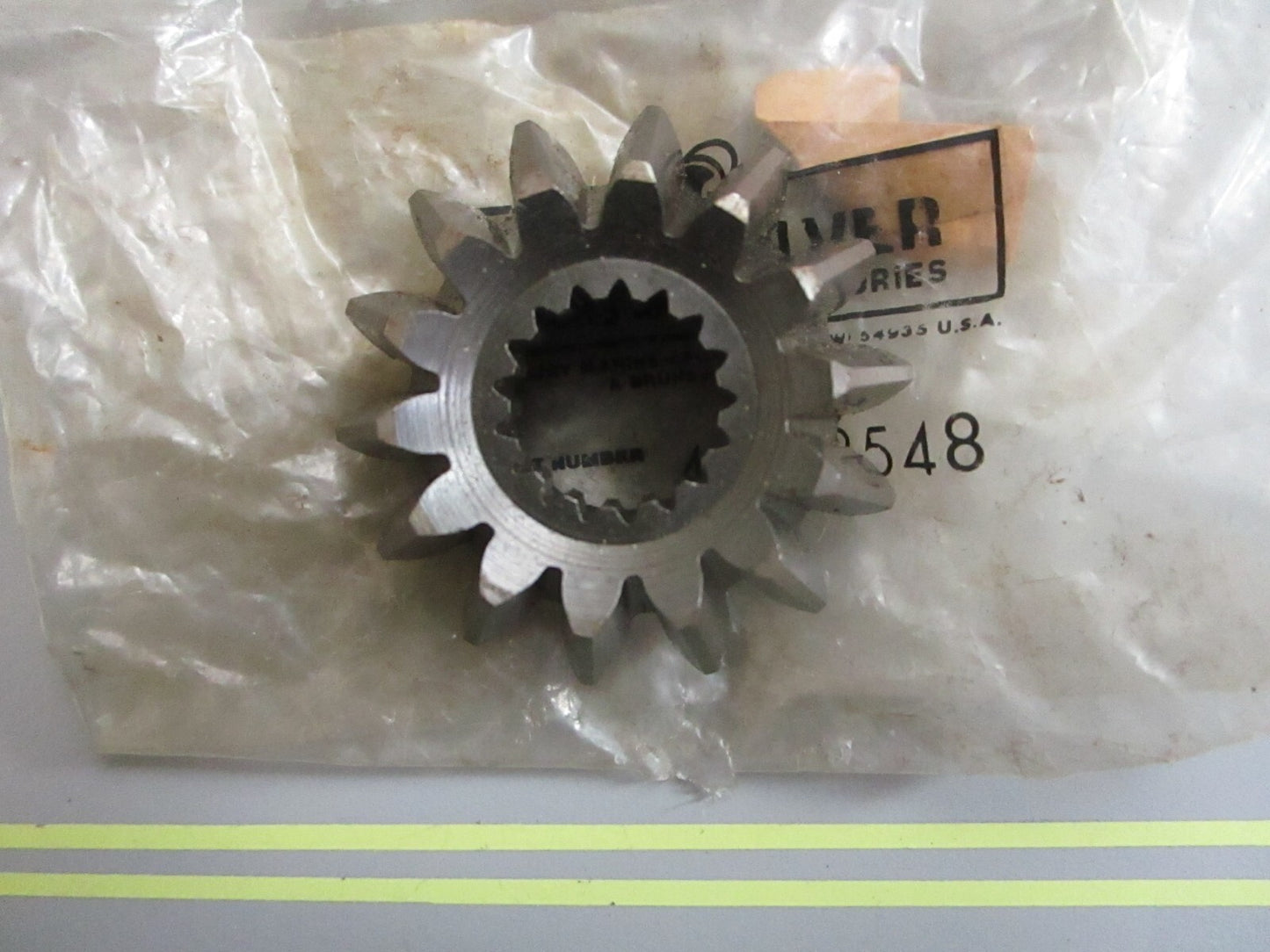 *NEW OEM* 0820 Mercury Quicksilver 14T Pinion 43-68548