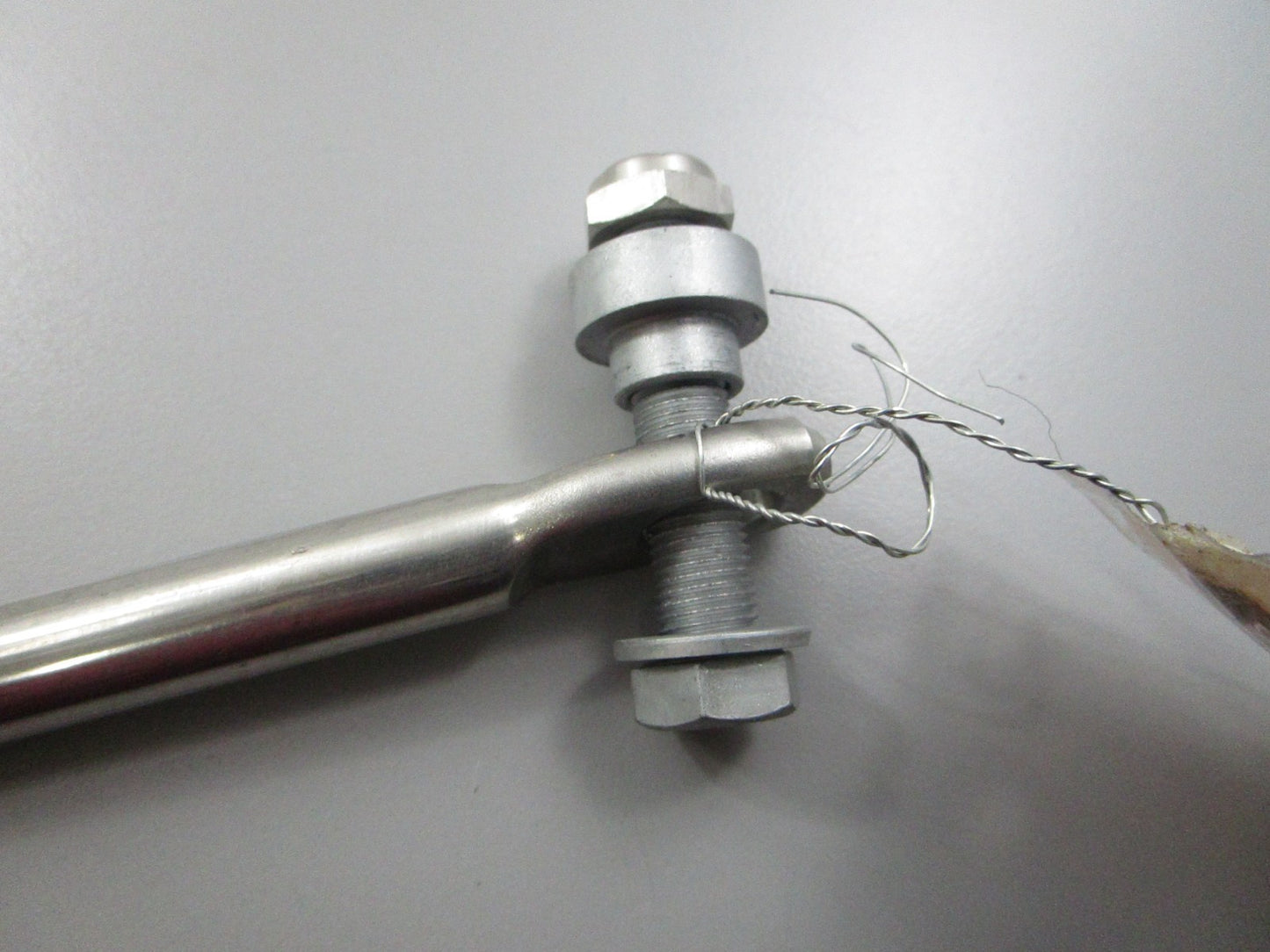 *NEW OEM* 0810 Suzuki Drag Link Assembly 67711-93E00