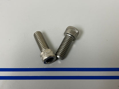 *NEW OEM* (LOT OF 2) 0810 Volvo Penta Hexagon Screw 959438