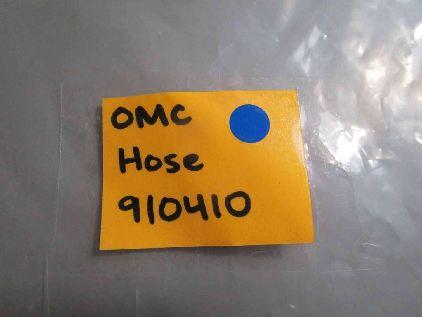 *NEW OEM* 0810 OMC Johnson Evinrude Hose 910410 0910410