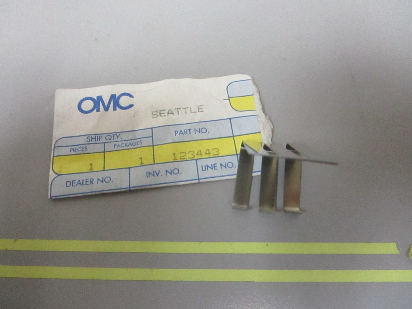 *NEW OEM* 0720 OMC Johnson Evinrude Neutral Lock Spring 123443 0123443