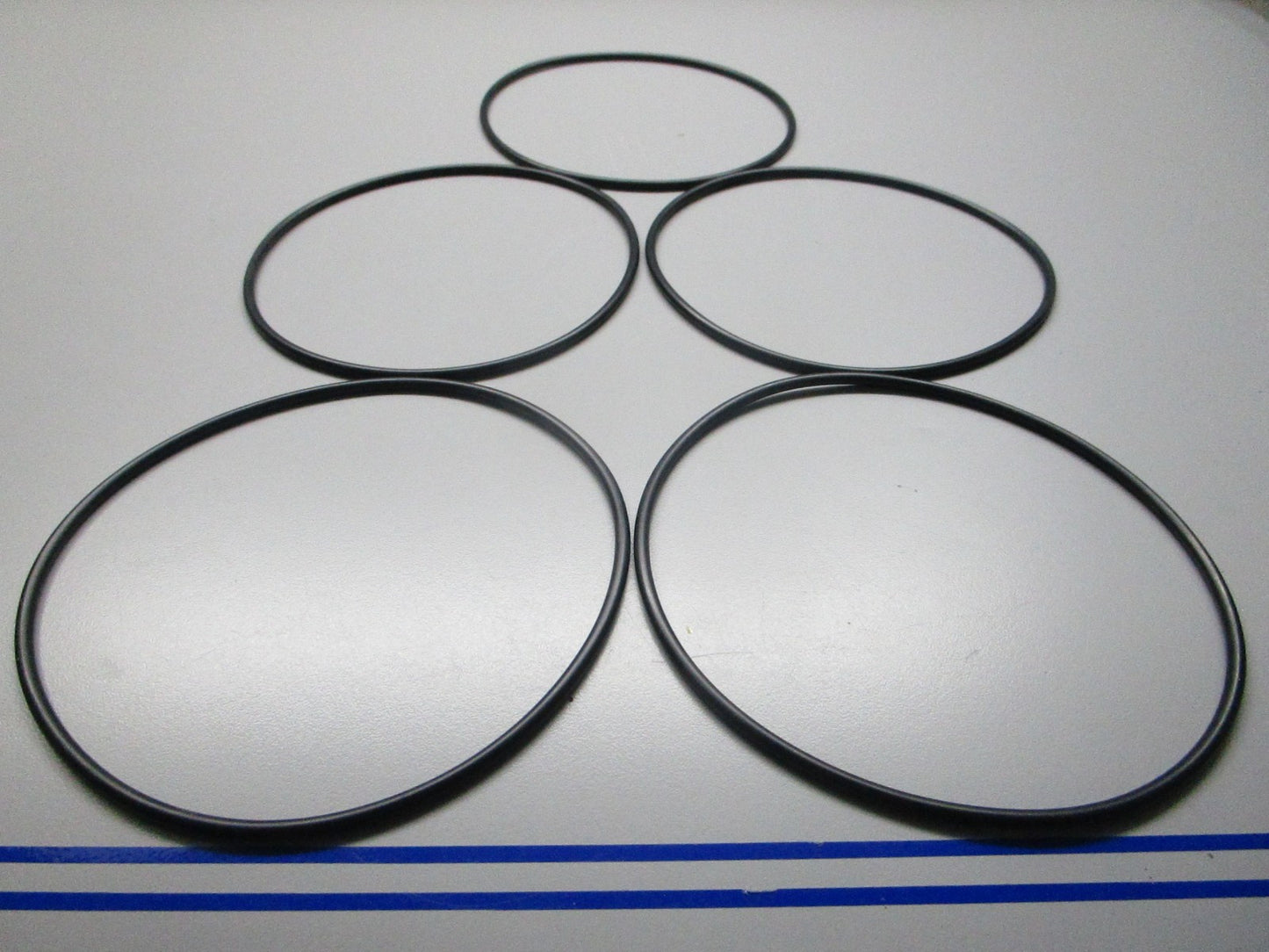 *NEW* (LOT OF 5) 0810 Buna-N Nitrile O-Ring -249