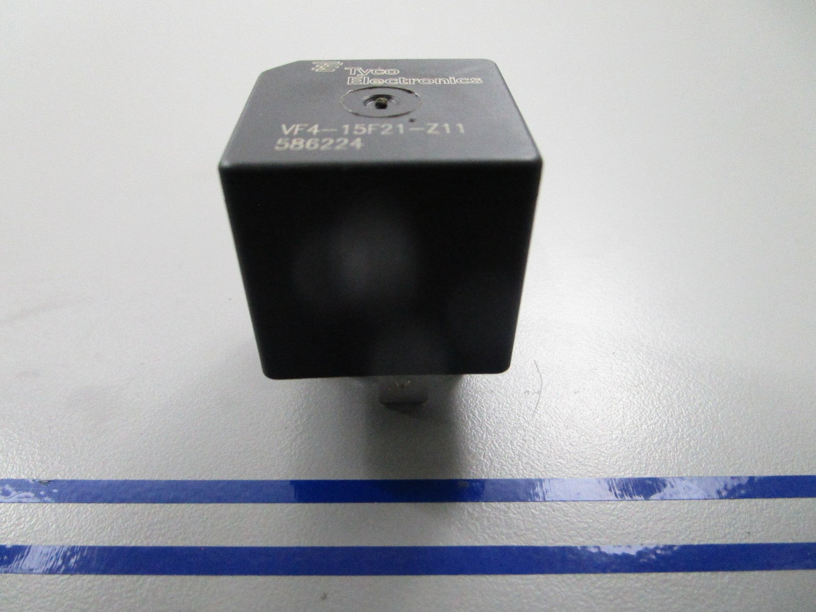 *NEW* 0810 EMP Relay 300-01561 Replaces: 586224