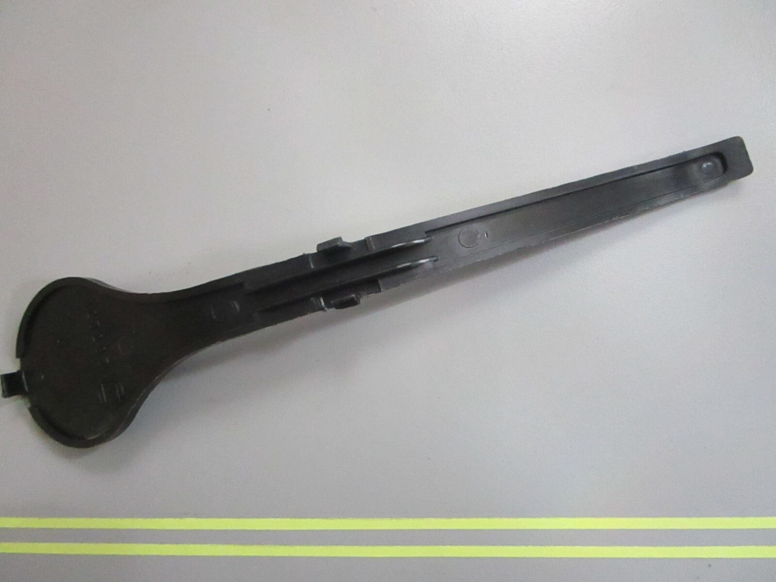 *NEW OEM* 0820 OMC Johnson Evinrude Remote Control Handle Cover 175090 0175090