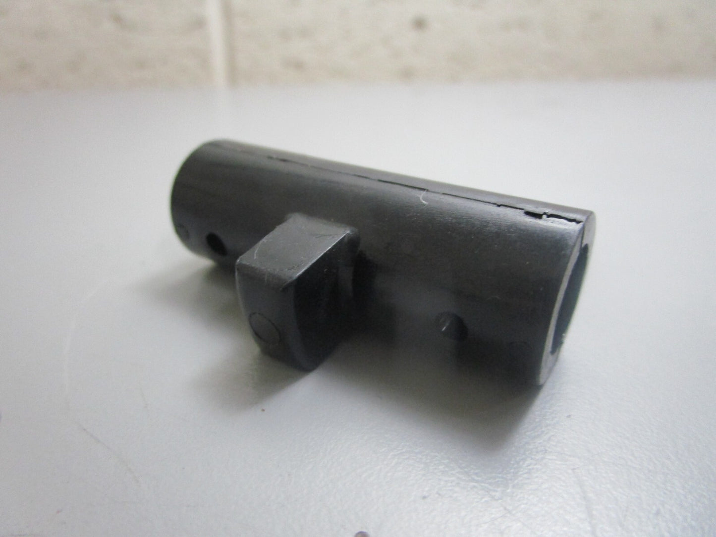 *NEW OEM* 0810 Mercury Quicksilver Tilt Lock Coupling 79659