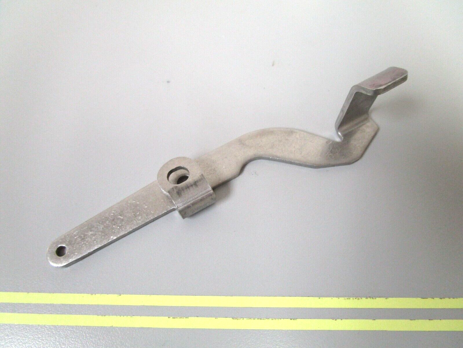 *NEW OEM* 0750 OMC Johnson Evinrude REVERSE LOCK ARM 123711 0123711