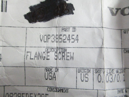 NEW OEM (LOT OF 4) 3852454 Volvo Penta Screw 0820