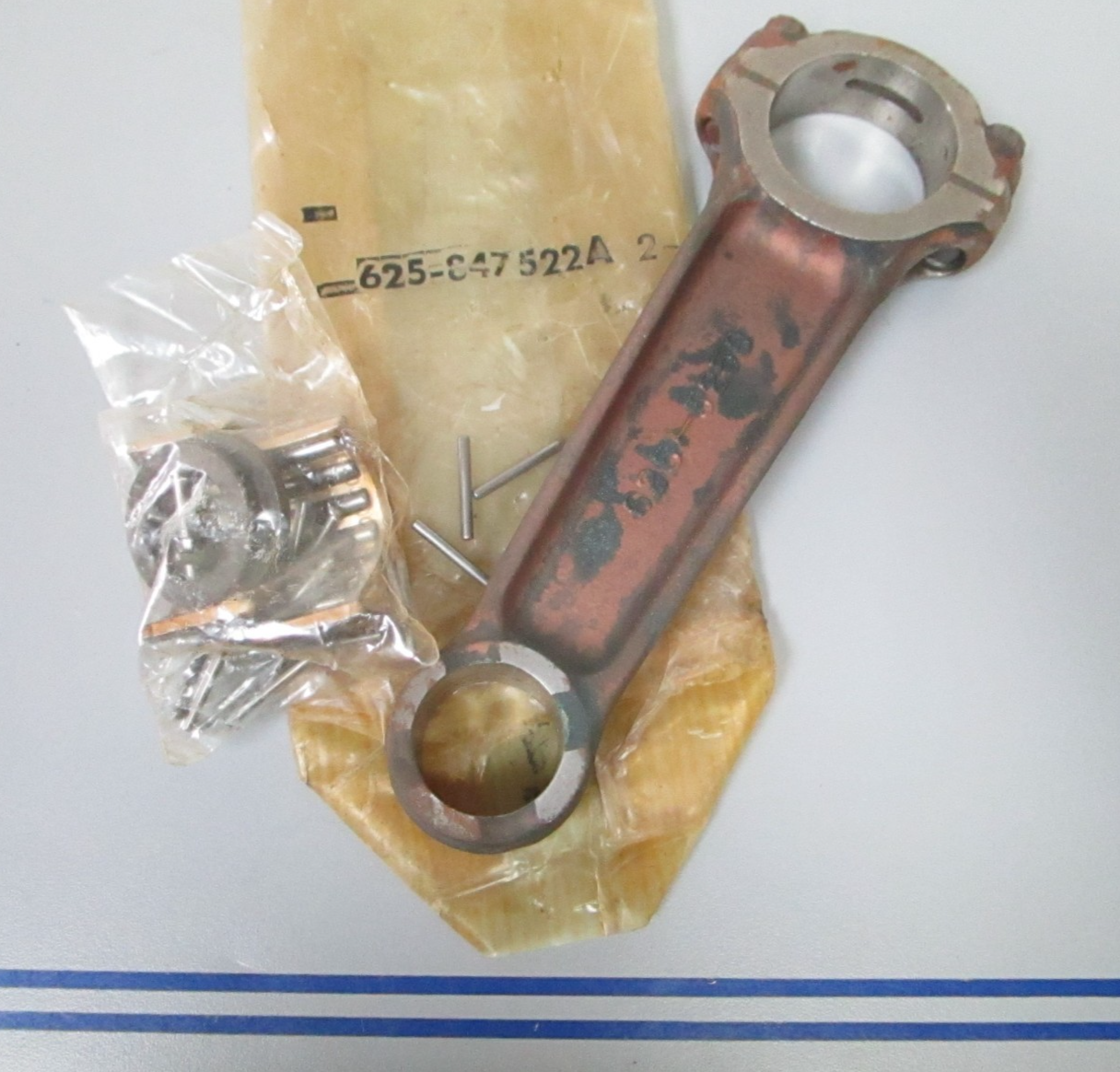 *NEW OEM* 0720 Mercury Quicksilver Connecting Rod Assembly 847522A 847522A2