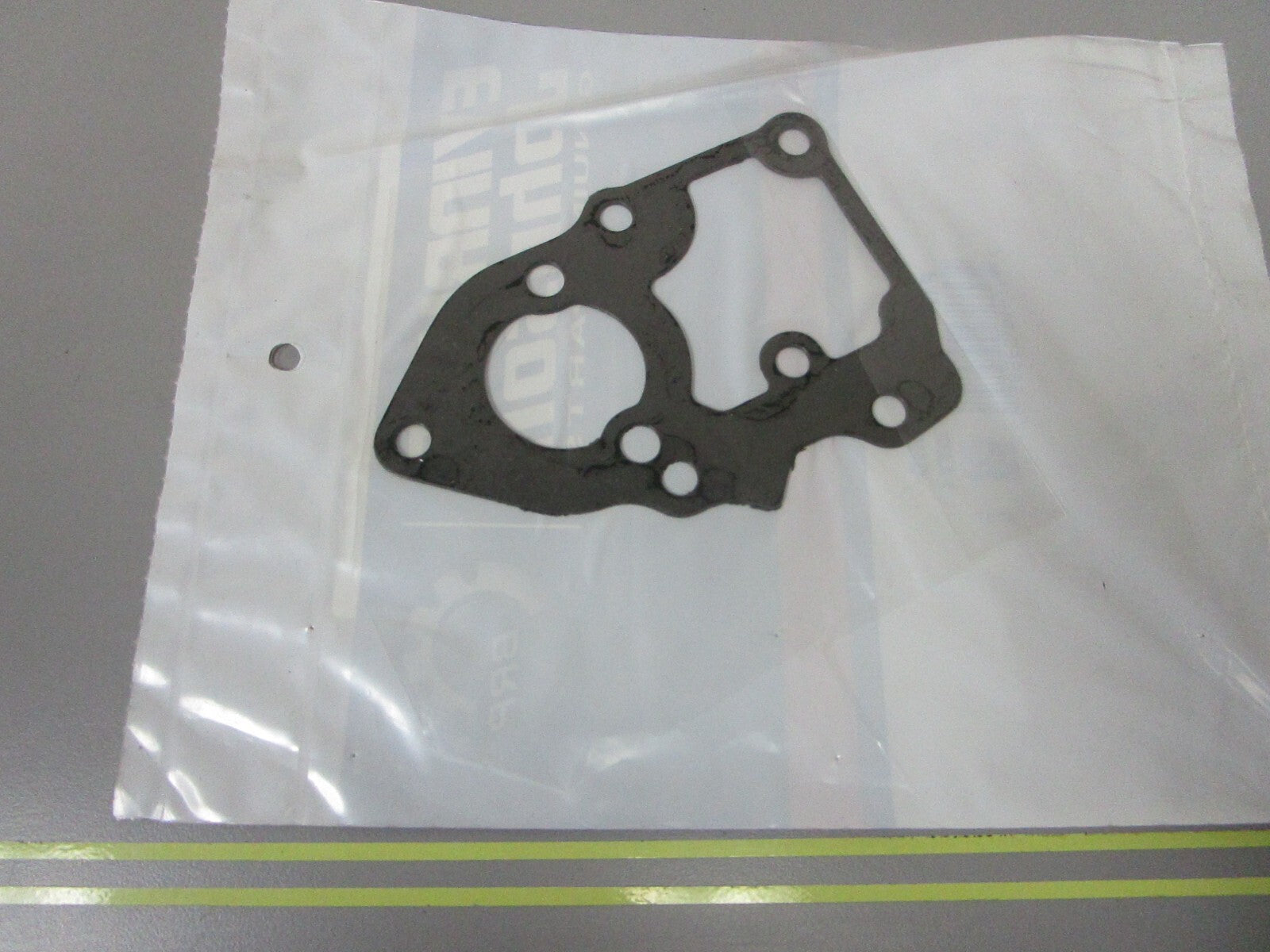 *NEW OEM* 0810 OMC Johnson Evinrude Powerhead Gasket 314850 0314850