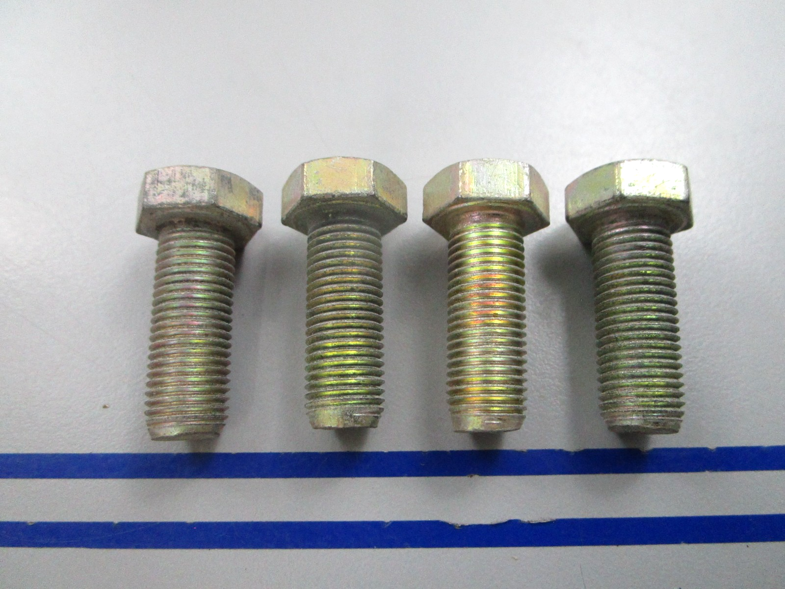 NEW OEM (LOT OF 4) 10-35786 Mercury Quicksilver Screw 0810